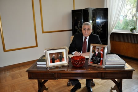 Visit to Beijing Embassy of the Republic of Turkey